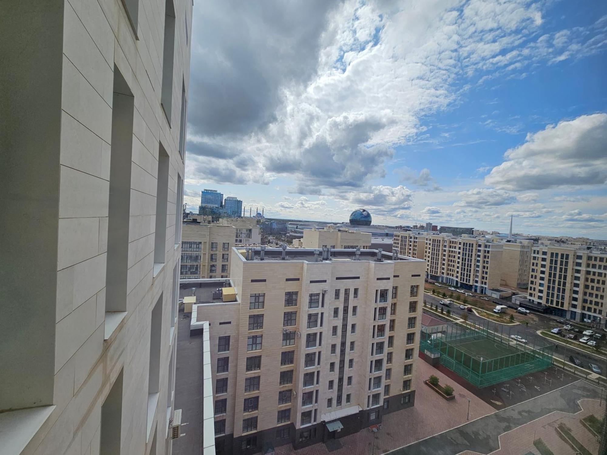 Ernaz Plus Apartments: Promenade Expo อัสตานา ภายนอก รูปภาพ